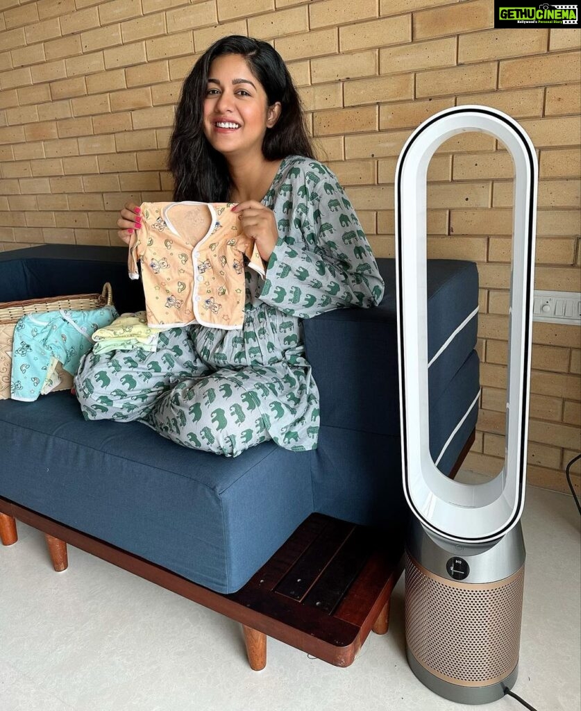 Ishita Dutta Instagram - Prepping for baby Sheth and helping me in this journey is the Dyson Air Purifier. We cannot control everything but the air quality can definitely be controlled thanks to @dyson_india’s air purifier. #DysonIndia#DysonHome#gifted