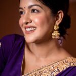 Ishita Dutta Instagram - 💜💜💜 Styled by: @styleitupbyaashna Outfit: @thewholenineyardsofficial Makeup: @meenalvidhani Hair: @makeupdiarybyrk Shot by: @arindamsikdar Edited by: @framesbymayur #purple #mommytobe #saree #styleitupbyaashna