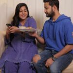 Ishita Dutta Instagram - Ab biwi ko impress karna hai aur bhi aasan…banaiye authentic Hyderabadi Biryaani with Daawat Biryani Kit Aap bhi banaye...but kaise...biwi ko mat bataye. 🤫 @daawatofficial #AuthenticBiryaniwithDaawat #DaawatBiryaniKit #DaawatTheFinest #Daawat #BiryaniLovers #BiryaniCravings #HyderabadiBiryani #ChickenBiryani #VegBiryani #ad