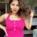 Iswarya Menon Instagram - Can’t say no to PINK ever 💖