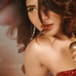 Iswarya Menon Instagram – Cuz it’s my birthday 🤑❤️‍🔥🔥
.
📷 @storiesbypreetham 
Styling @preethinarayanan 
@affordy_closet 
Makeup @ramya_mua 
Hair @saree_drapist_kalai_hairstyle
@pepperfry_official @ ECR road
