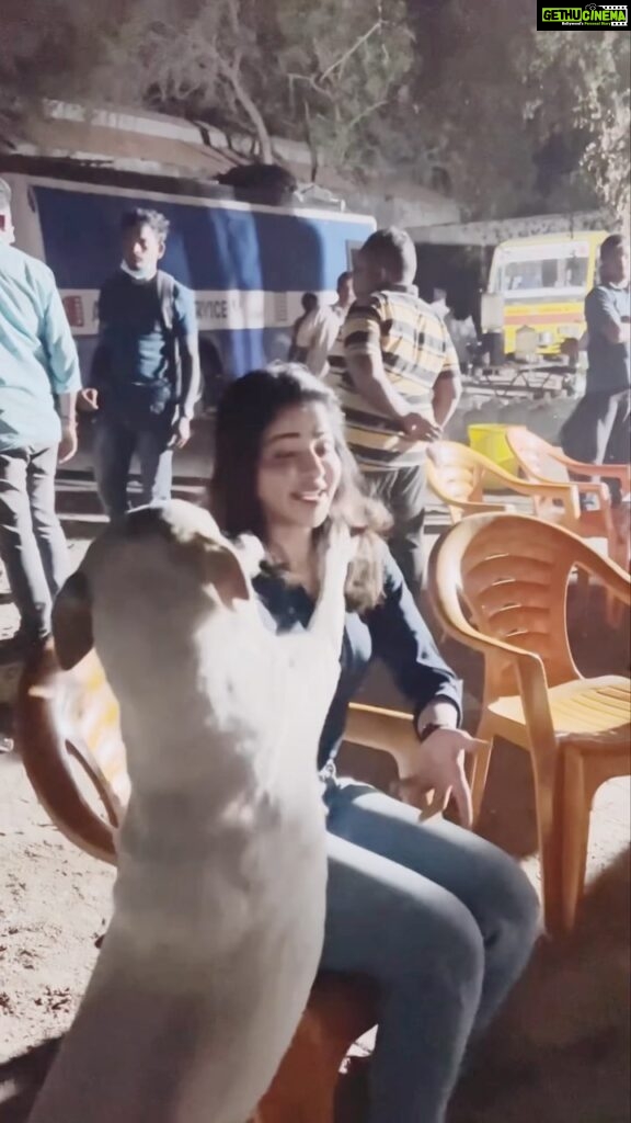 Iswarya Menon Instagram - Night shoot scenes of #spy 🤣♥️ When this cutie gets possessive of me & doesn’t want me to pet the other dog 😂♥️