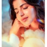 Iswarya Menon Instagram - Breathing dreams like air 🕊️😇 . 📷 @storiesbypreetham Styling : @preethinarayanan Mua : @ramya_mua Hair : @saree_drapist_kalai_hairstyle Location : @pepperfry_official