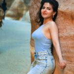 Iswarya Menon Instagram - One of the seven wonders of the world 🌎 Petra you were truly magnificent 💙🤎 . Thank you @moh_alhomedi for these gorgeous pictures 🌟