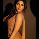 Iswarya Menon Instagram - మీ అందరికీ ఉగాది శుభాకాంక్షలు 🌸 Here’s to a fresh start & an exciting year ahead 😍 Wish you & your family a happy #ugadi ♥️ . 📷 @shareefnandyala Styled by - @_akhiladasari Wearing - @sonaakshiraaj Jewellery - @alluringaccessories.a2 M&H - @glitterzmakeupstudiomakeup Styling team - @shoaibs_art @ravi_deva987