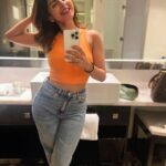 Iswarya Menon Instagram - It’s an OrAnGe kinda day 🍊