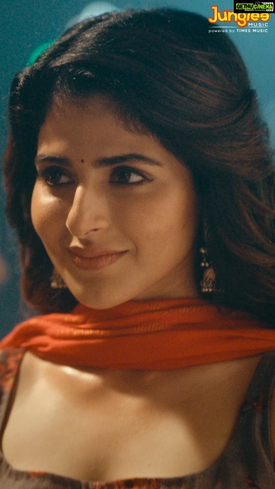 Iswarya Menon Instagram - 🎵 ‘Jhoom Jhoom’ Lyrical video mesmerizes 3 Million+ viewers💖🤩 ‘Jhoom Jhoom’ Lyrical video from #SPYMovie is OUT NOW! 🎼@composer_vishal 🎤 @anuragkulkarni7 @ramyabehara ✍️ @kittuvissapragada In theatres from June 29th! @actor_nikhil @iswarya.menon @garrybh1988 @tej_uppalapati @anerudhp #Edentertainments #KRajashekarreddy