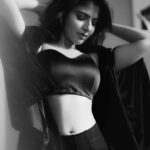 Iswarya Menon Instagram - Let your light shine ✨🌚 . 📷 @storiesbypreetham Make up @jiyamakeupartistry Hair @marysbridalstudio @Pepperfry ECR Studio