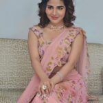 Iswarya Menon Instagram - Did you know that there are 129 shades of pink colour with names 🤯💖 . Stylist- @saranya_raov Outfit: @kaastaanbydivaajain Styling assistant- @_anok_ok