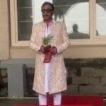 Jackie Shroff Instagram – Our very own, ultimate style icon @apnabhidu has arrived for #AlannaPanday’s wedding in Mumbai| 

#JackieShroff #AlannaPanday