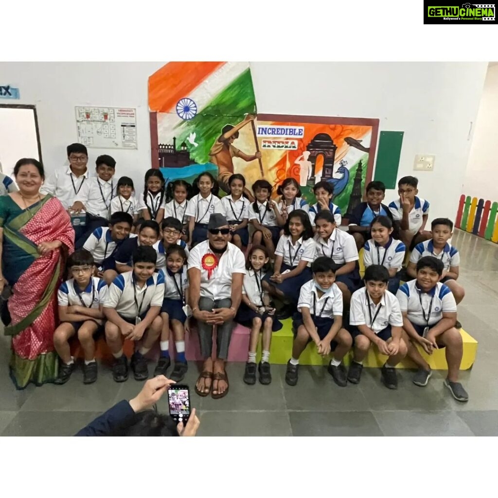Jackie Shroff Instagram - Glad to be associated for years with Alert India that works towards leprosy awareness. Thankful to Ms.Veera Rao who organised a visit at Euro School, Thane, to create awareness amongst the students, faculty and the parents. @alertindiango #VeeraRao #LeprosyAwareness #EuroSchoolThane