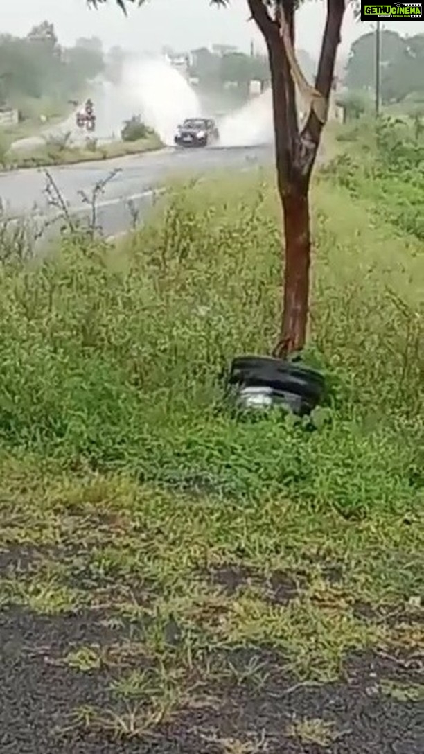 Jackie Shroff Instagram - This accident was caused due to #hydroplaning. Hydroplaning happens when a film of water builds up between your tires and the road causing the vehicle to skid. Slow down on wet roads, & keep the grip. #awareness