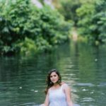 Jacqueline Fernandas Instagram - Diving into serenity 🌊💧 @wabi_sabi_photography_ @priyaprabu_artistry