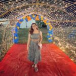 Jacqueline Fernandas Instagram - Lights 🤍 #events #happiness #friendship #love #lightscameraaction #youtube #jack&chill
