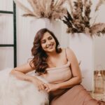 Jacqueline Fernandas Instagram - 🤎 Photography @priroo_ @wabi_sabi_photography_ Makeup @priyaprabu_artistry