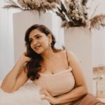 Jacqueline Fernandas Instagram - 🤎 Photography @priroo_ @wabi_sabi_photography_ Makeup @priyaprabu_artistry