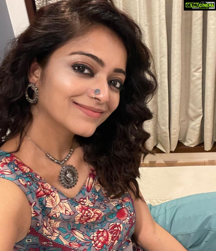 Janani Iyer Instagram - How do you like the nose pin?