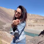 Jayshree Soni Instagram – Baby calm down…. 

I go crazy when I get this super combo music mountains and winter

@selenagomez 

#calmdown #lovethissong #music #dance #mountains #winter #leh #ladhakdiaries #live #loveislove #masti #selinagomez #selinagomez #selenagomez Leh Ladakh
