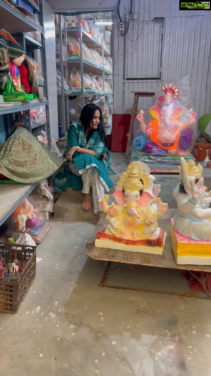 Kamya Punjabi Instagram - Aa Raha hai 🫶 Bappa Morya ❤️