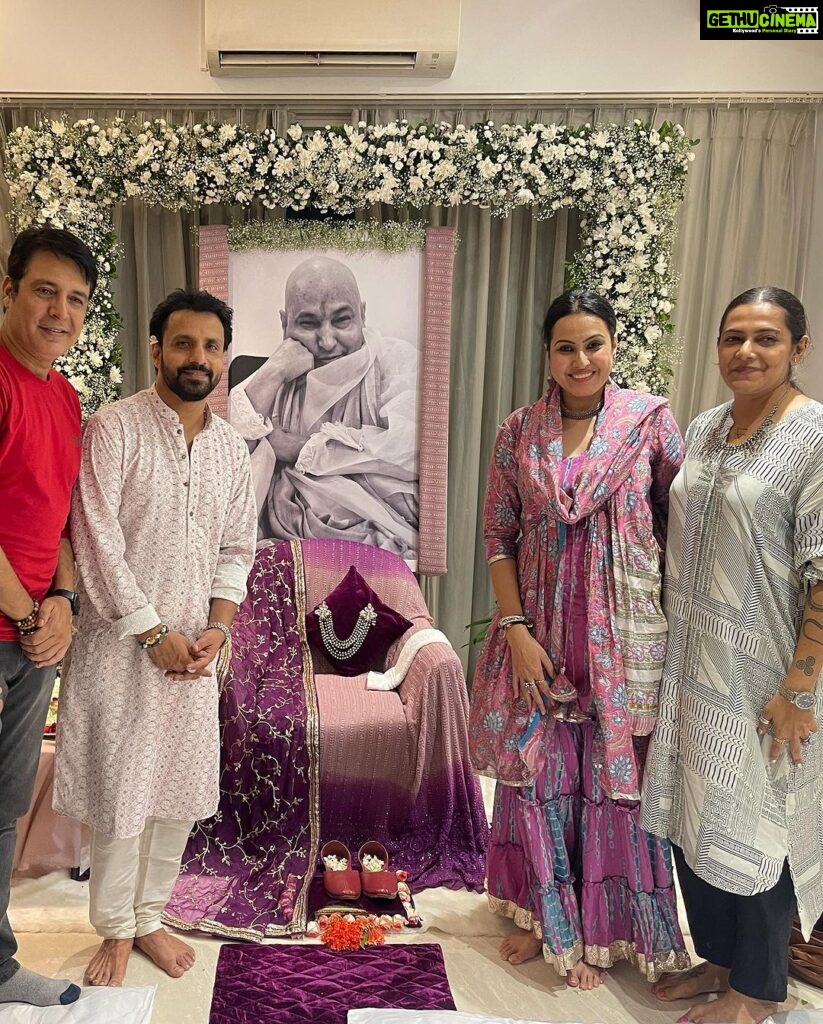 Kamya Punjabi Instagram - Last night at Thakur Sahab’s ✨ #birthdaycelebration #happybirthdayrajivthakur #gurujisatsang @rajivthakur007 @aachho