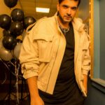 Karan Kundrra Instagram – sadd di aa duniya yaraan di jadd tohn.. rukeya ni rukkdaa eh vehm kadd do.!!
