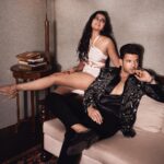 Karan Kundrra Instagram - ‘Aafat’ Karan Kundrra Styled by : @sharanya_chandna Assisted by : @anamikajain_ Wearing : @kudratcouture Hair : @cuts_by_sahilkhan Makeup : @makeupbymangesh Tejasswi Prakash Styled by : @natashaabothra Team: @maumsi_mitra_@bhavini.12 @priyankaa.a_91 Outfit : @bennusehgallofficial Jewellery: @viangevintage @studioviange Bracelets: @equivalence Footwear : @augusthaofficial Hair: @go.glam.gauri Location: @evebombay @pooja_gemawat @chromehospitality Photography: @visualaffairs_va
