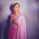 Kareena Kapoor Instagram - Main apni favourite hoon… Happy Valentine’s Day 😜💕💫