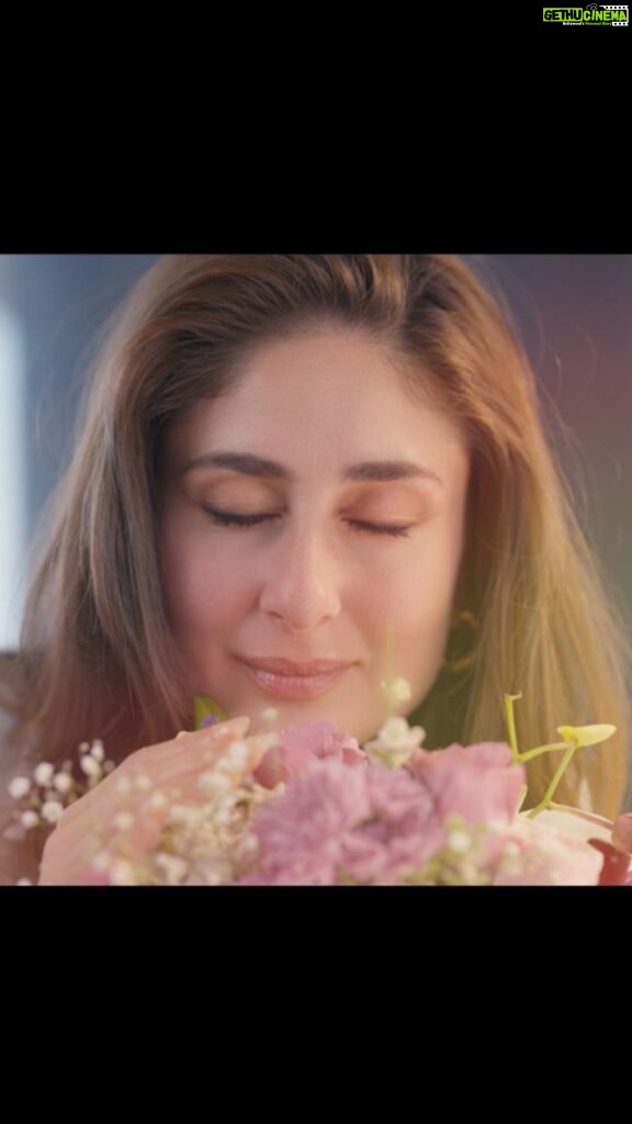 Kareena Kapoor Instagram - Here’s your sign to love and embrace yourself fully 💕 Pamper yourself this Valentine’s day and every day with Noura, enchanting floral fragrances from #SkinnByTitan ✨ #ValentinesDay #Love #Skinn #NouraForHer #SKINNPerfumes #Perfumes #fragrances #luxury #femme #perfumeforher #forher #perfume #scentoftheday #floralfragrance #ad