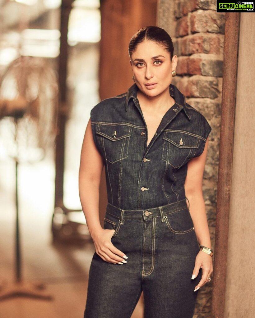 Kareena Kapoor Instagram - It’s in my g̷e̷n̷e̷s̷ jeans 💙