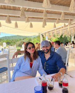 Kareena Kapoor Instagram - Summer Lunches🌈❤️⭐️