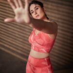 Kareena Kapoor Instagram - Always in focus with @pumaindia 💖✨🥳 Click the link in bio to check out my favourite styles. #PUMAxKAREENA #Ad