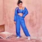 Kareena Kapoor Instagram - Blue-ming with @pumaindia 💙✨💁🏻‍♀️ Click the link in bio to check out my favourite styles. #PUMAxKAREENA #Ad