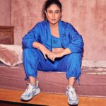 Kareena Kapoor Instagram - Blue-ming with @pumaindia 💙✨💁🏻‍♀️ Click the link in bio to check out my favourite styles. #PUMAxKAREENA #Ad