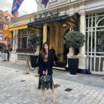 Karishma Kotak Instagram - A minute in London 🇬🇧