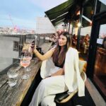 Karishma Kotak Instagram - Indian summers at its best 🤍