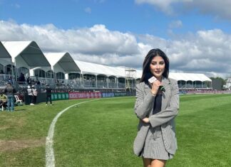 Karishma Kotak Instagram - Back in the habit!!!! #livecricket @gt20canada 🏏🎀 Toronto Canada