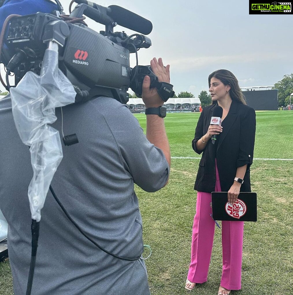 Karishma Kotak Instagram - Happy to be back hosting some fantastic cricket here for season3 of @gt20canada Tune in only on Star2 🏏 20th July to the 6th of aug x Toronto Canada