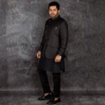 Karthi Instagram – For #PS2 Trailer launch event.

Styled by – #PoornimaRamaswamy

Wearing – @rohitgandhirahulkhanna
@ethoswatches 

Photography – @arunprasath_photography