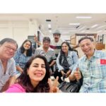 Kirti Kulhari Instagram - #khichdimadness ❤️ @hatsoffproduction @jd_majethia @mua_anuradharaman @raksha.kumawat @teja.teja_ @imitrayan @instafalguni #aatishkapadia #supriyapathak #anangdesai #vandanapathak #rajiv #keith