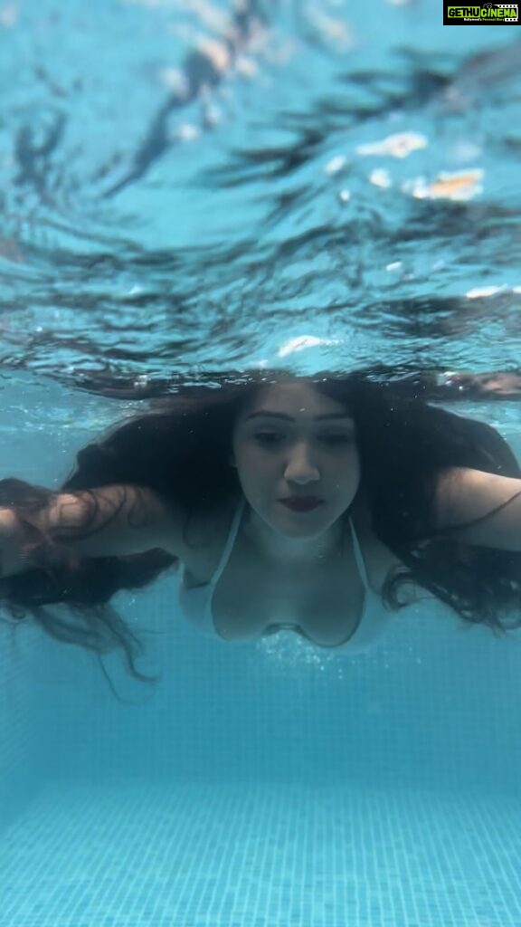 Krissann Barretto Instagram - Water baby 🌸🌼🌷 Location @learc_lonavala @lesutragreatescapes 🎥 @rishabhbhatnagar007 #recharge #nature #green #water #trending #reels #reelsinstagram #ootd #bikini #happyplace #happy