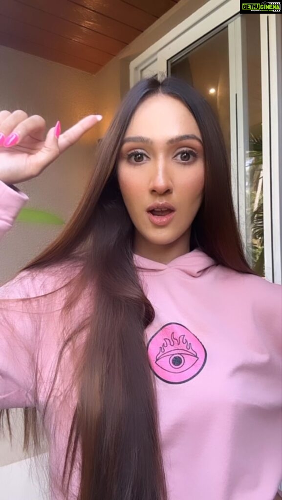Krissann Barretto Instagram - Missing out on Starchild Merch? No Way! Shop now from the link in my bio!💫 #blisshoodie #starchildmerch #krissannbarretto #noway #nowaytrend #trendingreels #trendingsongs #instagramtrends #nowaychallenge #starchild2.0 #redesyn