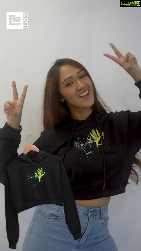 Krissann Barretto Instagram - Slay the day in Starchild 2.0 merch collection by @krissannb ✨ Shop from link in bio💫 #krissannbarretto #krissannbarretto #krissannb #krissannbarretto #krissann #krissannb #krissannians #starchild #starchild2.0 #merchlaunch #merchandising #merchlaunch #merchstore #merchrelaunch #merchandisestore #creatorsforgood #ReDesyn