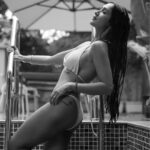Krissann Barretto Instagram - Buns out where the Sun at #photography
