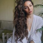 Madhurima Roy Instagram - White adding the most colour, ironic na 🕊 .. Shot by @the_little_lens .. #portraits