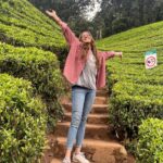 Madhurima Roy Instagram - I say eat your greens and live in it too 🥬🍀🌿🥑🌱🦖🍃🥦 .. #ooty #conoor #ootyhills #conoorhillstation💙 #solotrip Ooty & Coonoor, Nilgiri Hills, Tamil Nadu