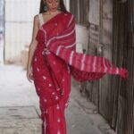 Madhurima Roy Instagram - Scouser, saree edition 🔴✨ iykyk x Wearing @forsarees Captured by @the_little_lens .. #sareephotoshoot #indianwear #traditionalwear #redsaree #desiwear #portraitshoot