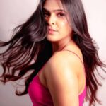 Madhurima Tuli Instagram - 🦄💖 HMU - @raj_mukadam 📸 @o_chhayachitrakar