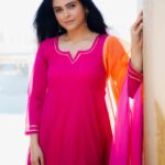 Madhurima Tuli Instagram - Anything is possible with sunshine and a little pink 💖💖 Wearing @byutify.in 📸 @o_chhayachitrakar