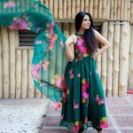 Madhurima Tuli Instagram - ✨💚✨ Wearing ~ @byutify.in 📸 ~ @o_chhayachitrakar @lacelebrite05