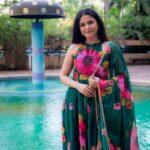 Madhurima Tuli Instagram - ✨💚✨ Wearing ~ @byutify.in 📸 ~ @o_chhayachitrakar @lacelebrite05
